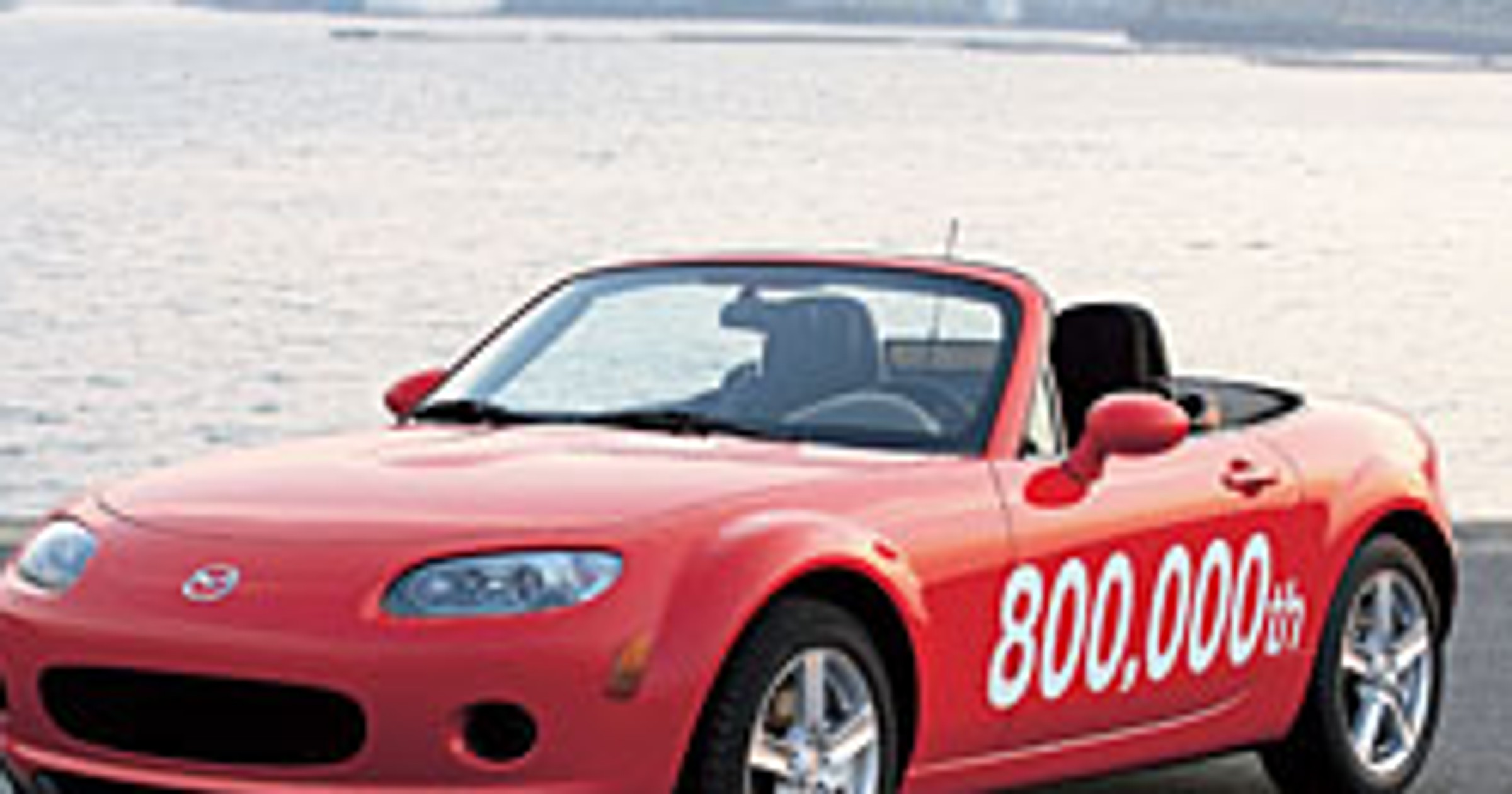 Mazda MX-5: wyprodukowano już 800.000 egzemplarzy