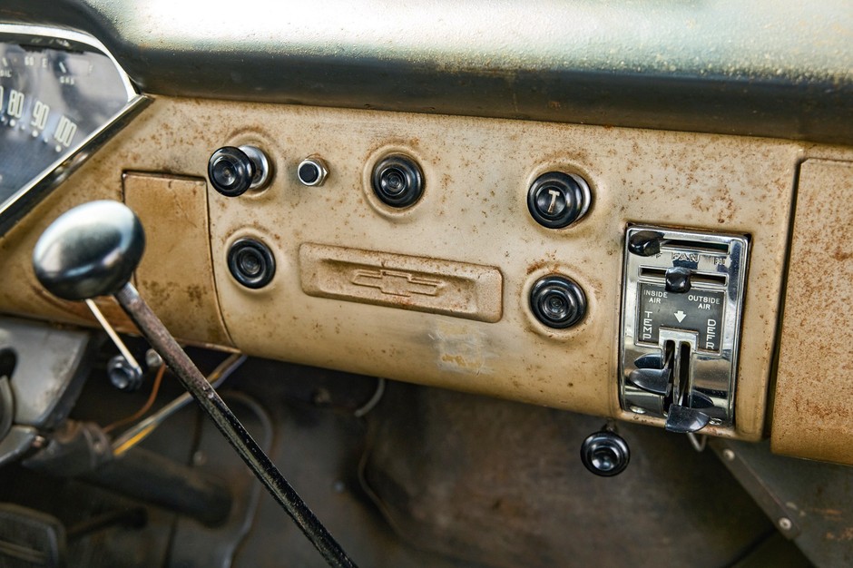 Chevrolet Apache 3234 Fleetside
