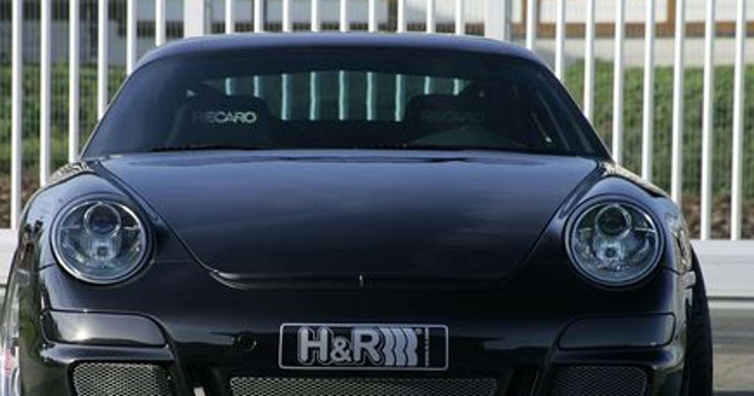 H&R 911 Turbo – Mission 400 Plus