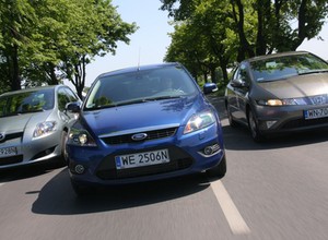 Ford Focus, Honda Civic czy Toyota Auris - który 10-letni kompakt będzie lepszym wyborem?