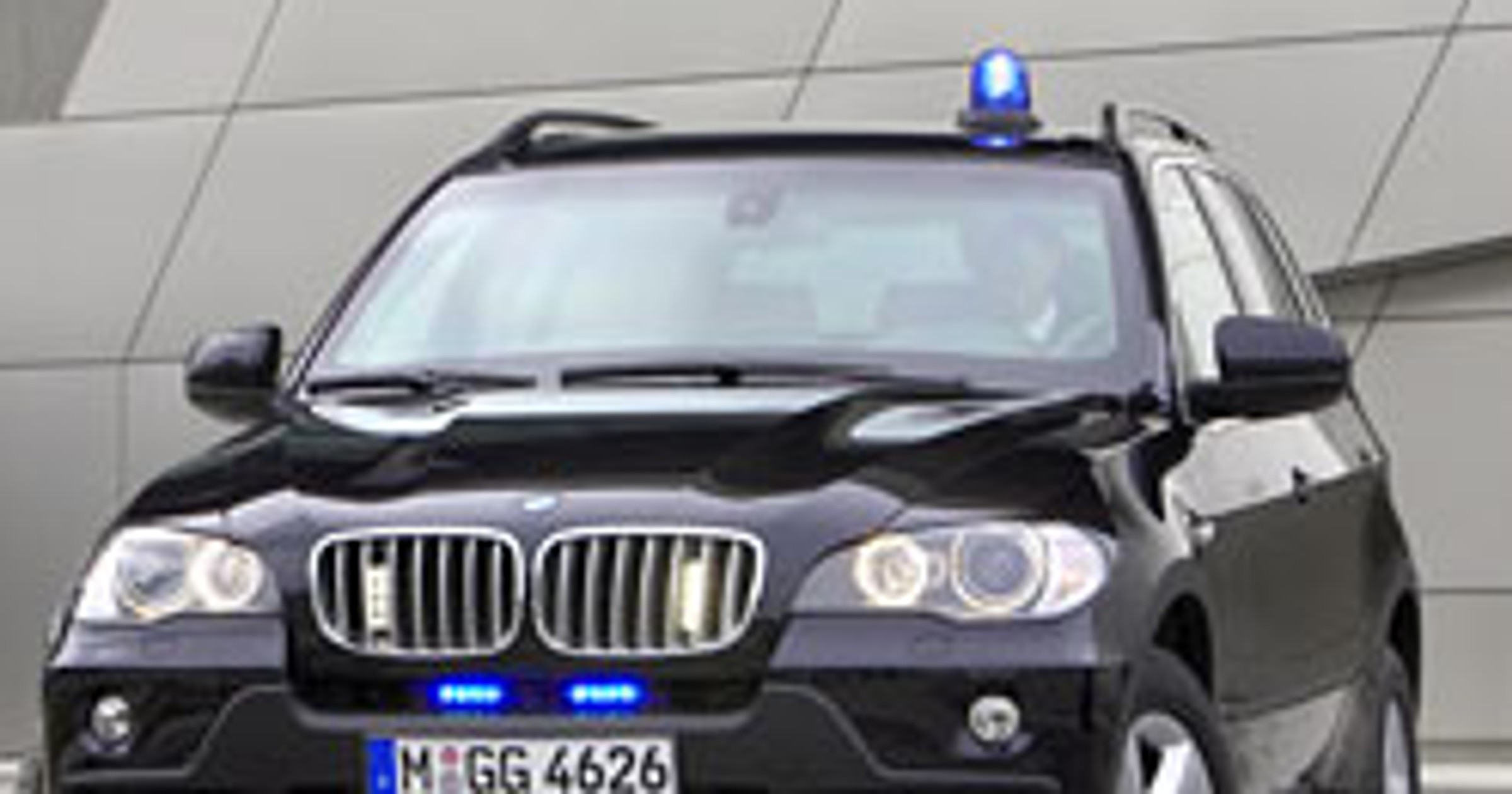 BMW X5 Security Plus: pancerna twierdza (fotogaleria)