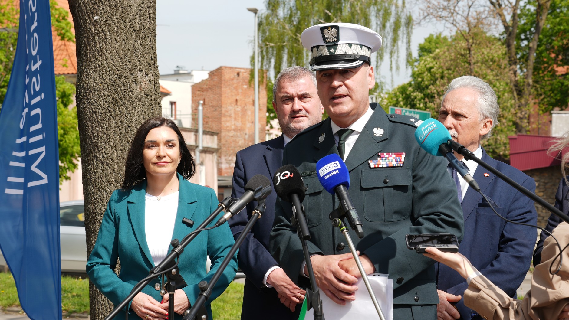 Briefing prasowy na skrzyżowaniu w Malborku - wypowiedź Marka Konkolewskiego