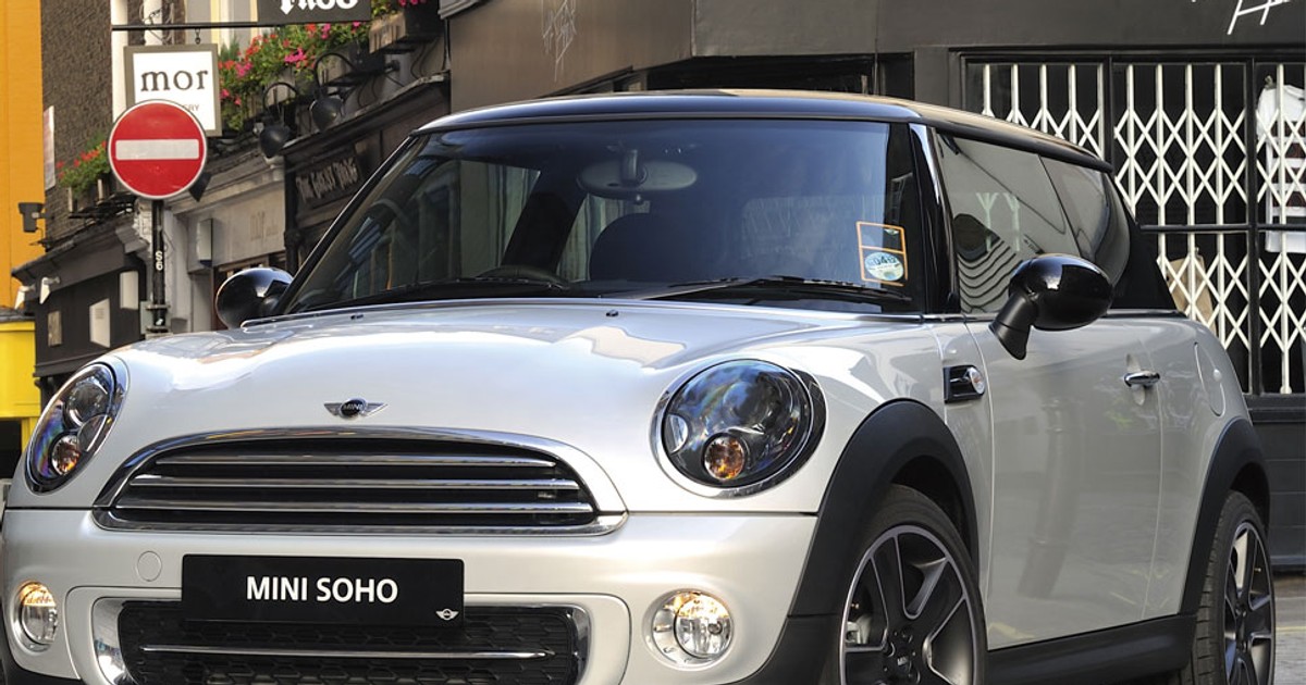Kosmopolita Mini nadjeżdza w limitowanej edycji Soho