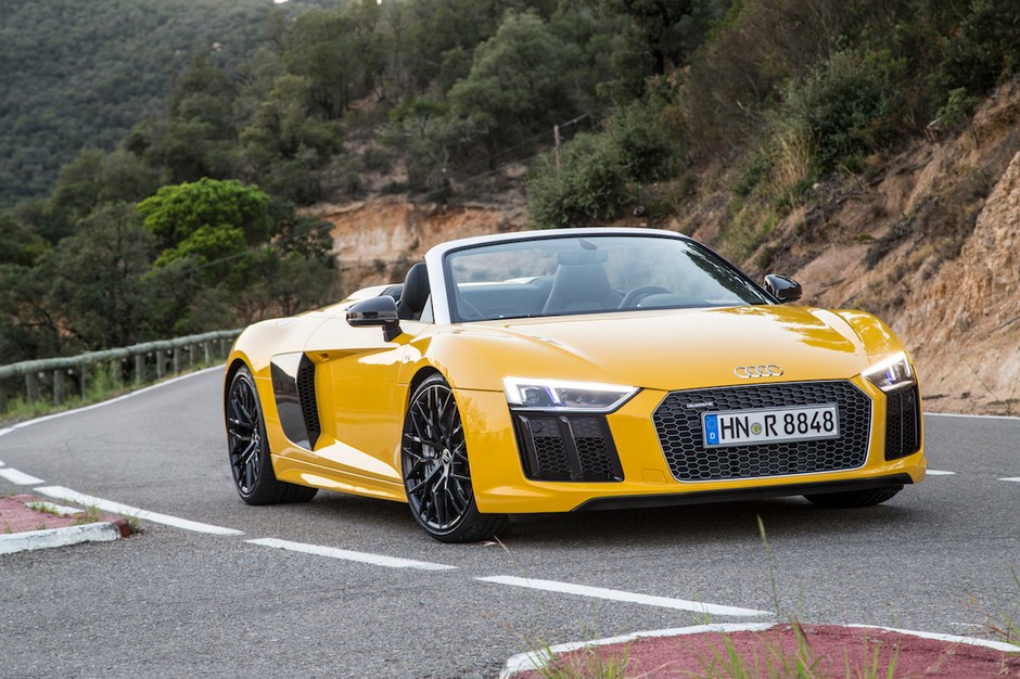 Audi R8 
Spyder
