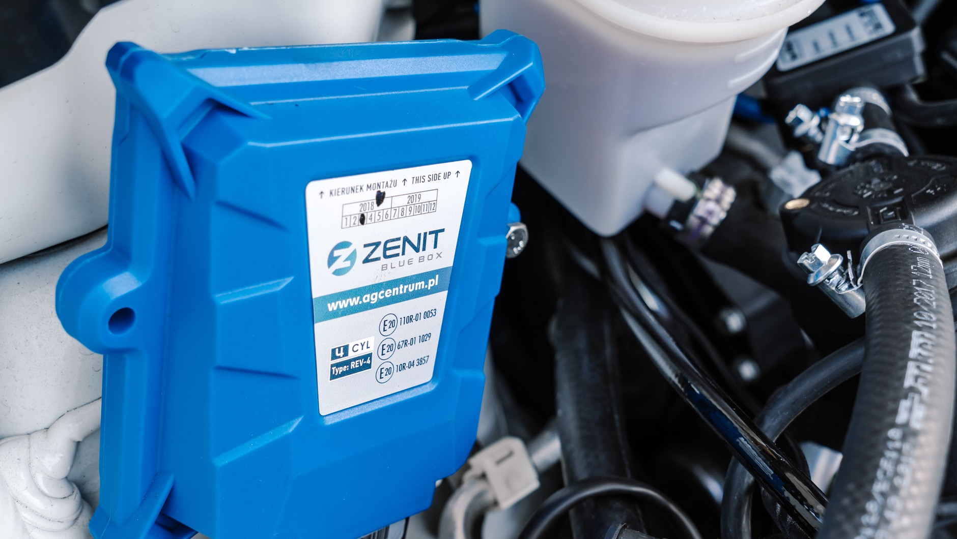 Zenit Blue Box do hybrydy