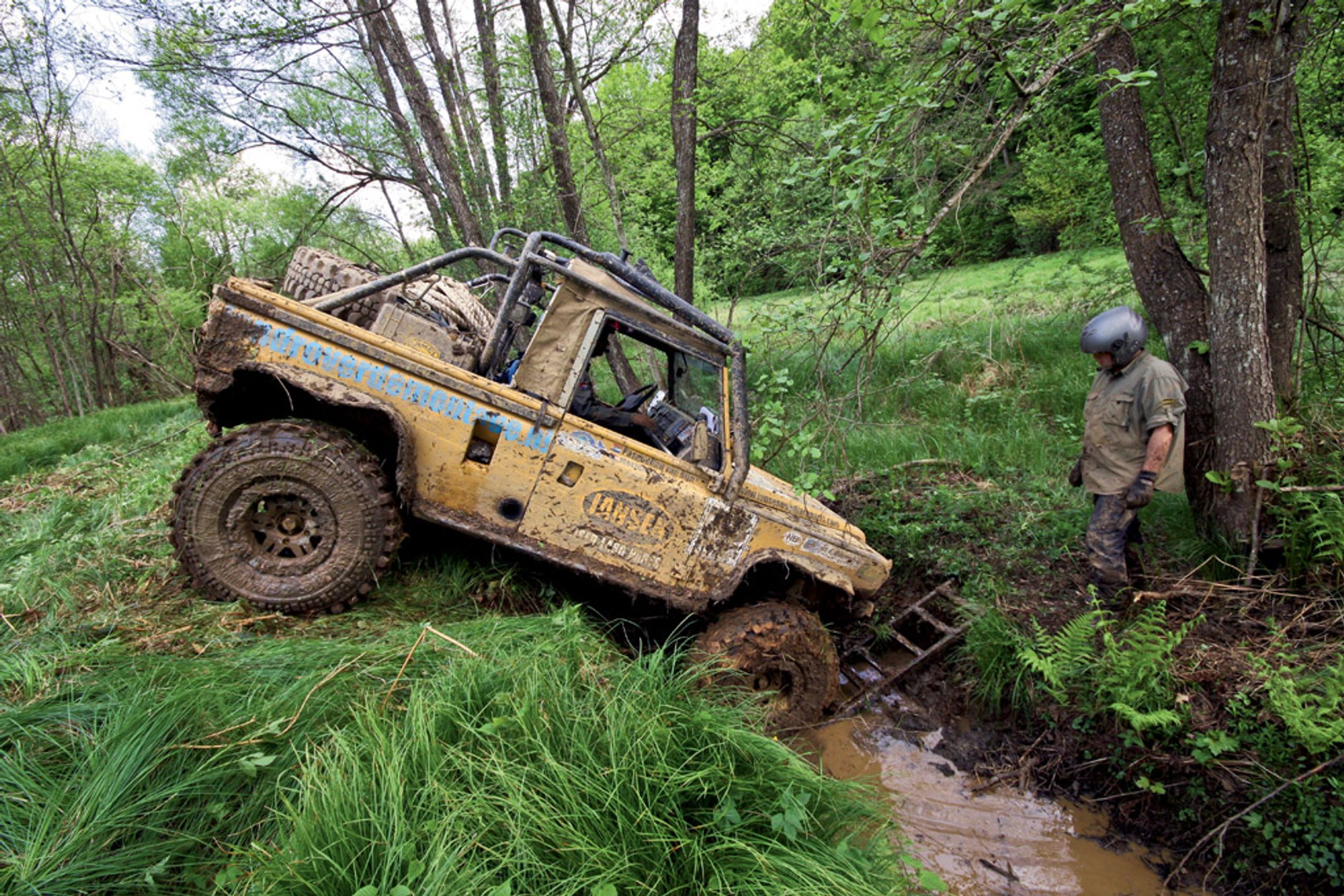 Land Rover Defender: legenda off-roadu