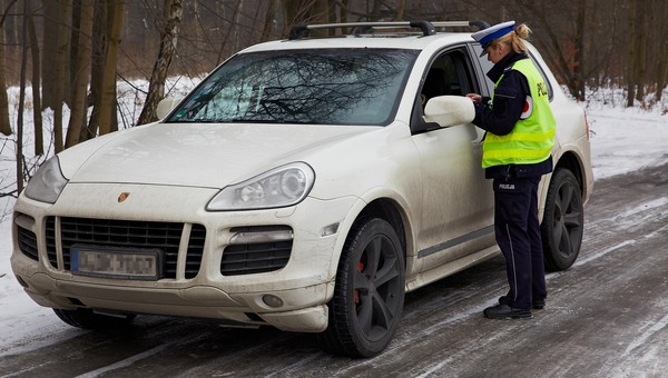 Koronawirus w Polsce – czy mogą zabrać ci samochód?