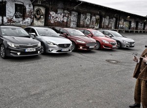 Limuzyny pod lupą - nowa Kia Optima kontra Ford Mondeo, Mazda 6, Opel Insignia i Peugeot 508