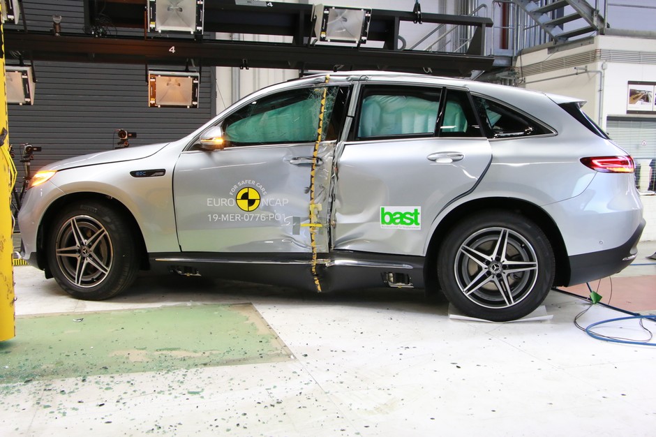 Mercedes EQC