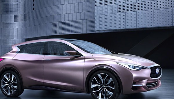 Infiniti Q30 zobaczymy we Frankfurcie