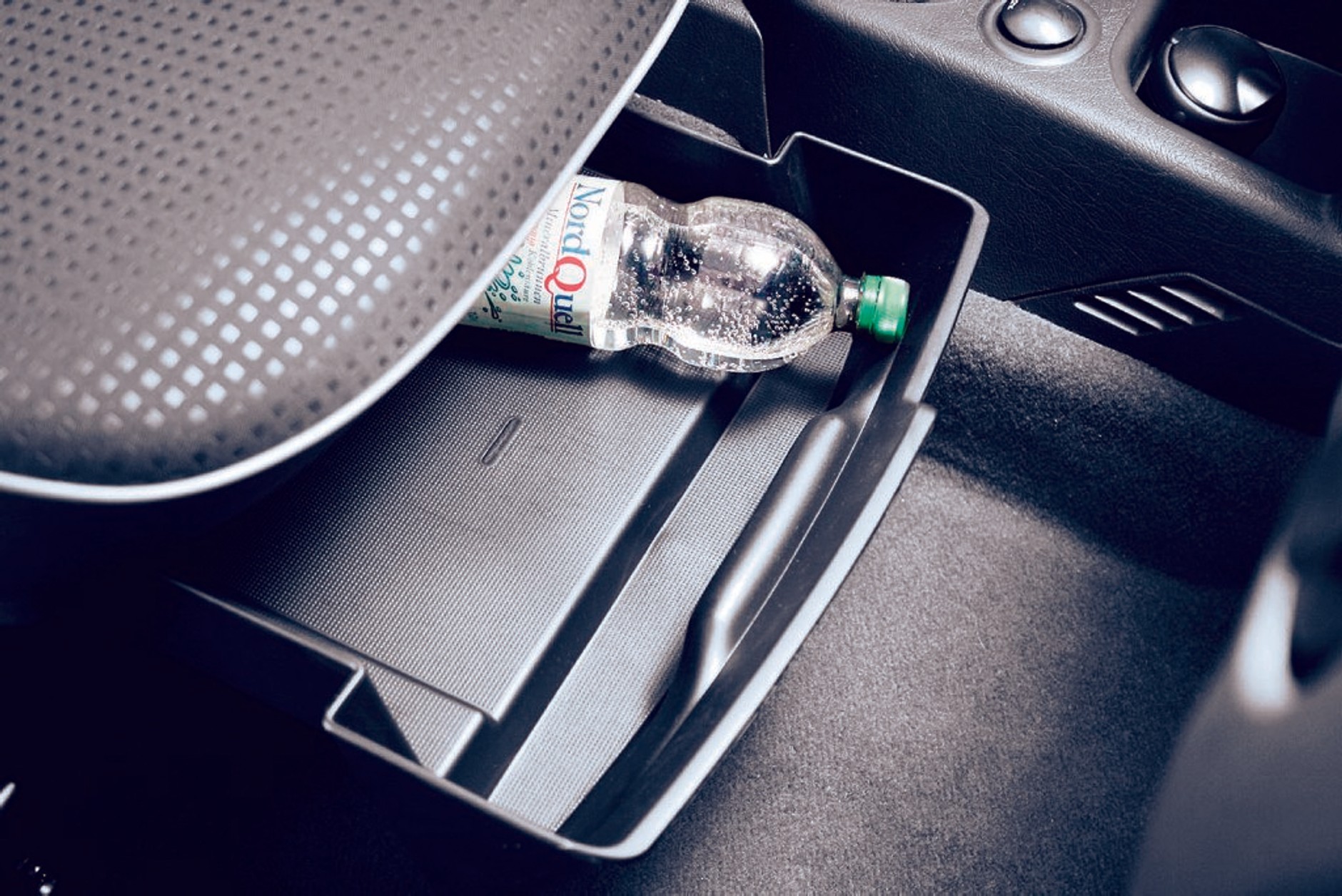 Peugeot Partner – schowki, półki