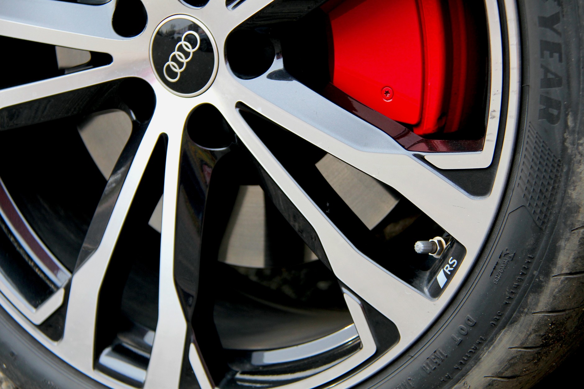 Audi A5 Avant e-hybrid