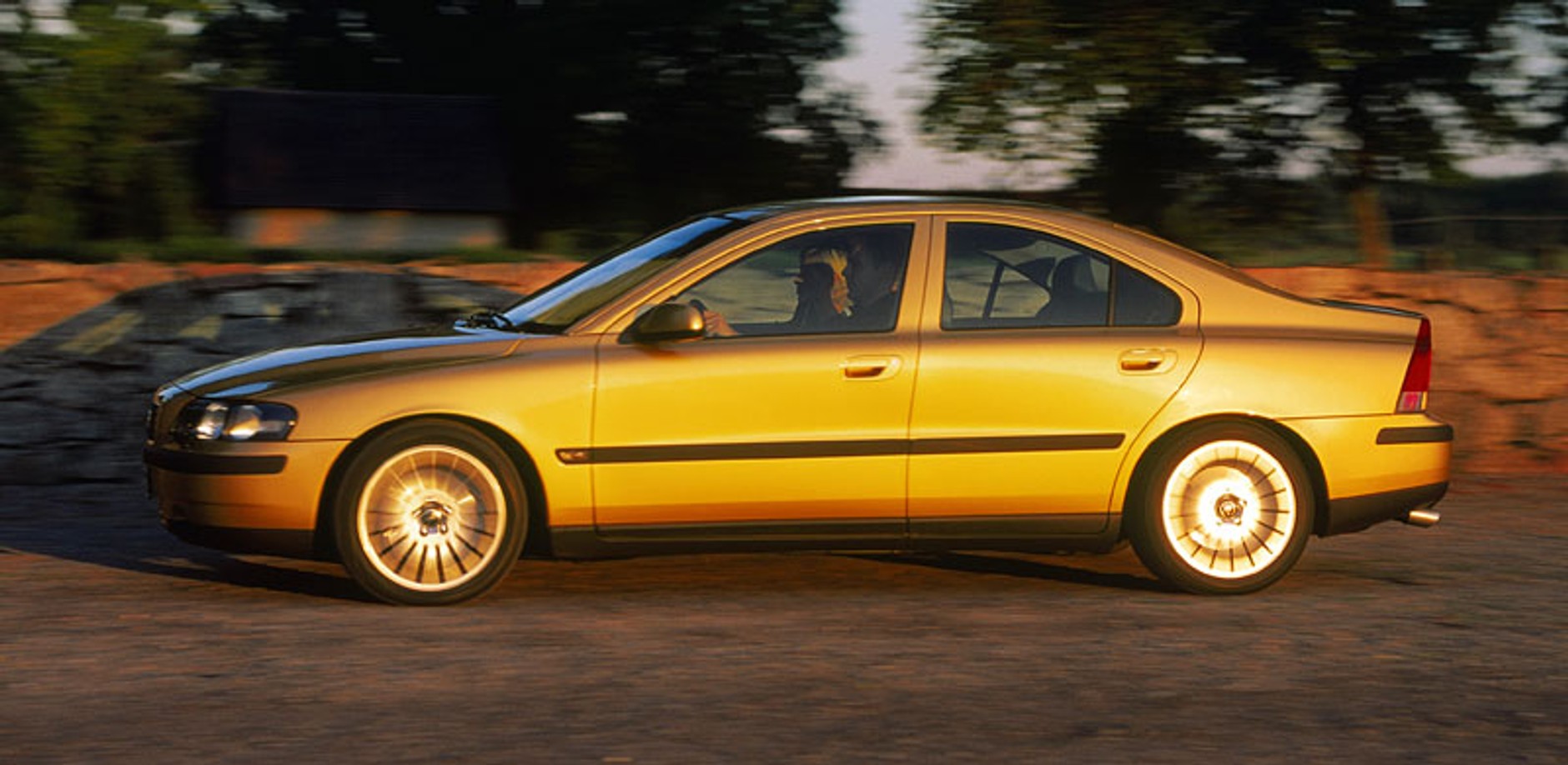 Volvo S60 – produkcja pierwszej generacji zakończona