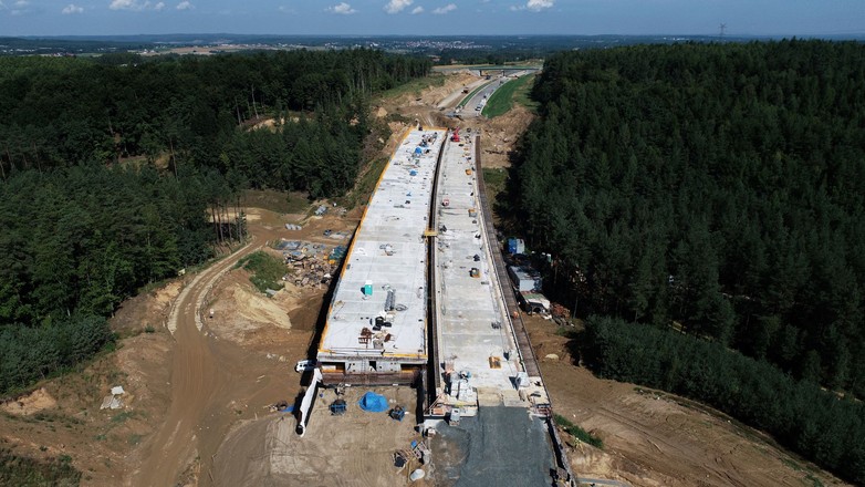 Budowa estakady na trasie S6