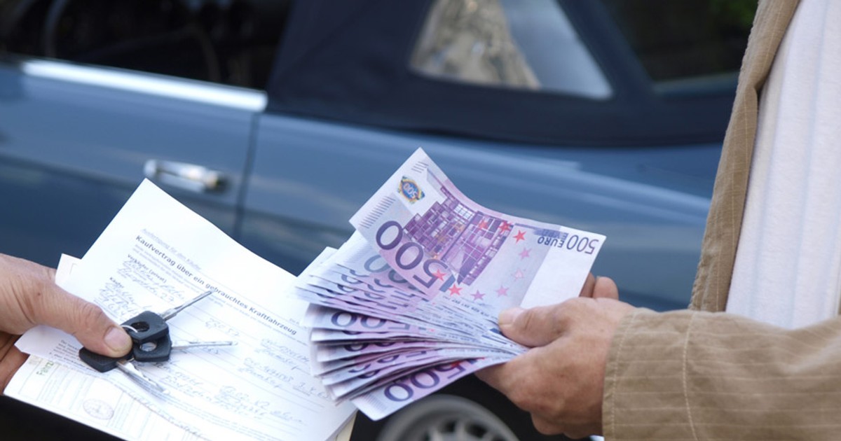 Jak kupić auto sprowadzone i... nie wpaść w kłopoty