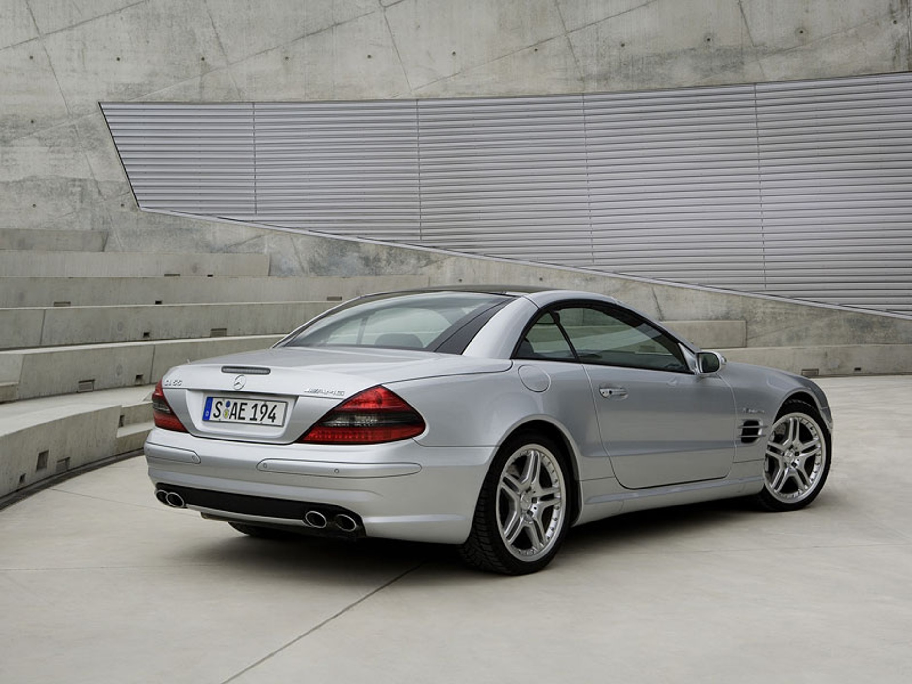 AMG obchodzi czterdziestkę