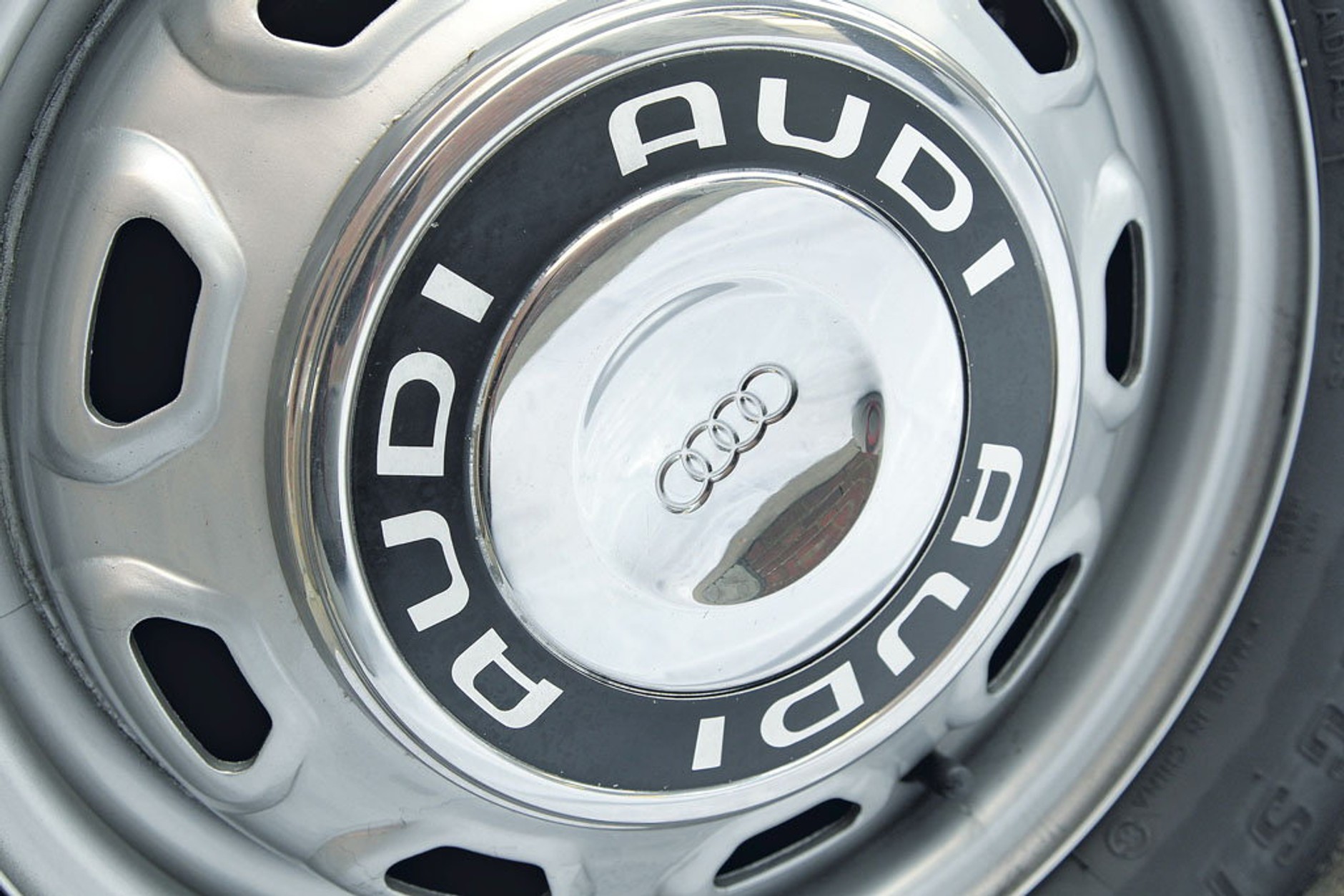 Audi 80 GL- nowa klasa osiągów