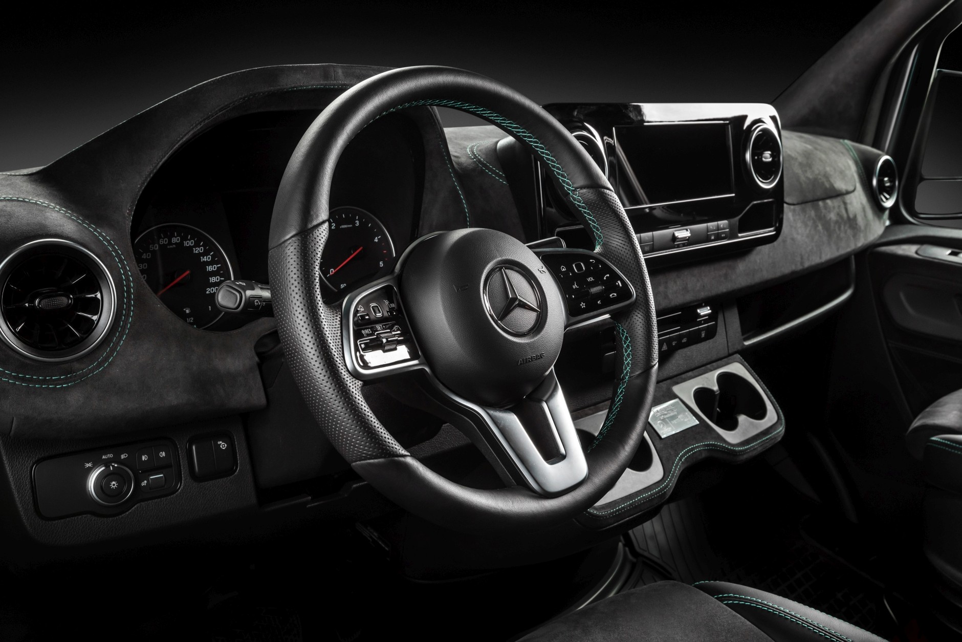 Mercedes Sprinter Petronas Edition Kegger