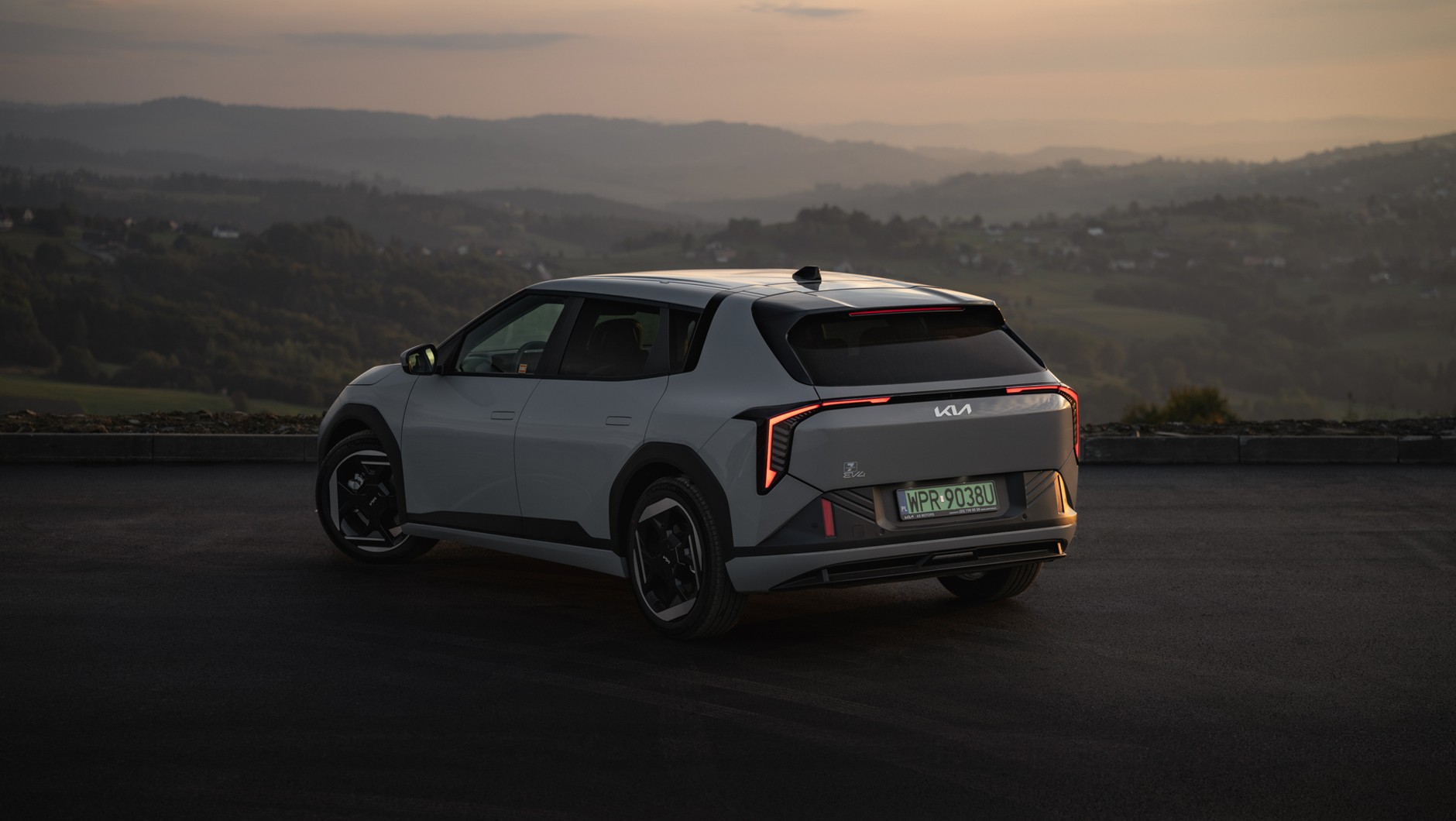Kia EV4 Hatchback jest produkowana na Słowacji. Niestety, odmiana sedan to auta, które są tworzone w Korei