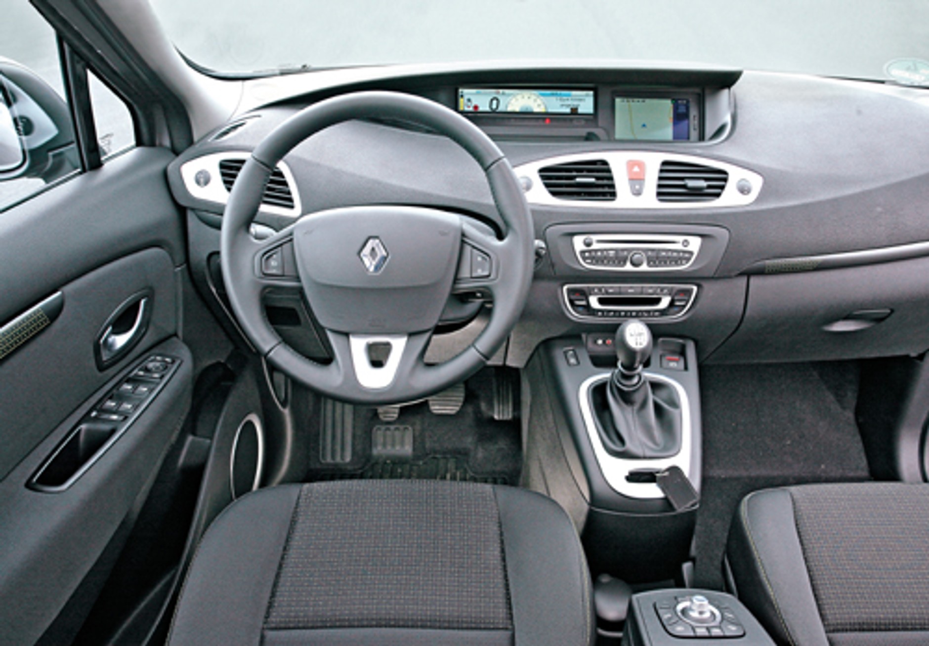 Renault Scenic w Grand formie i z turbo pod maską