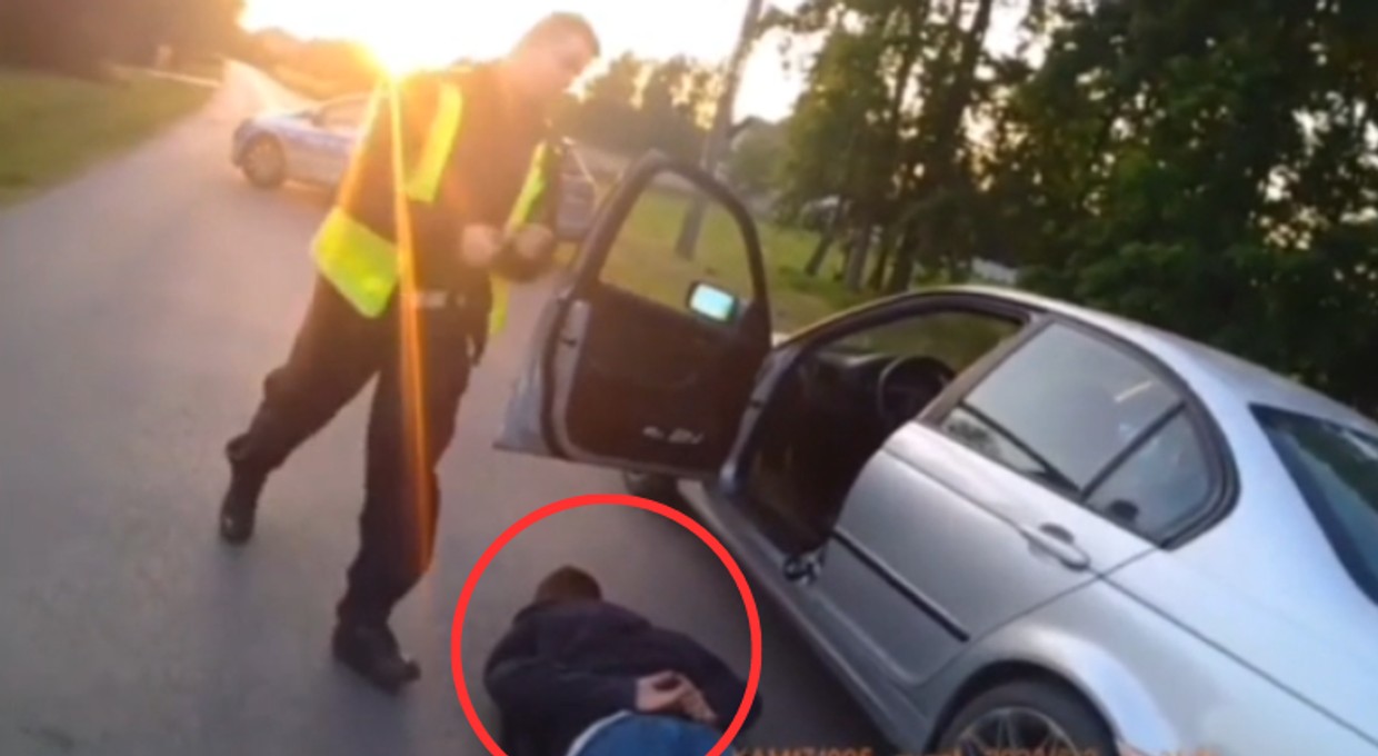 Policja goniła go przez kilkadziesiąt kilometrów. Szalony pościg za BMW [WIDEO]