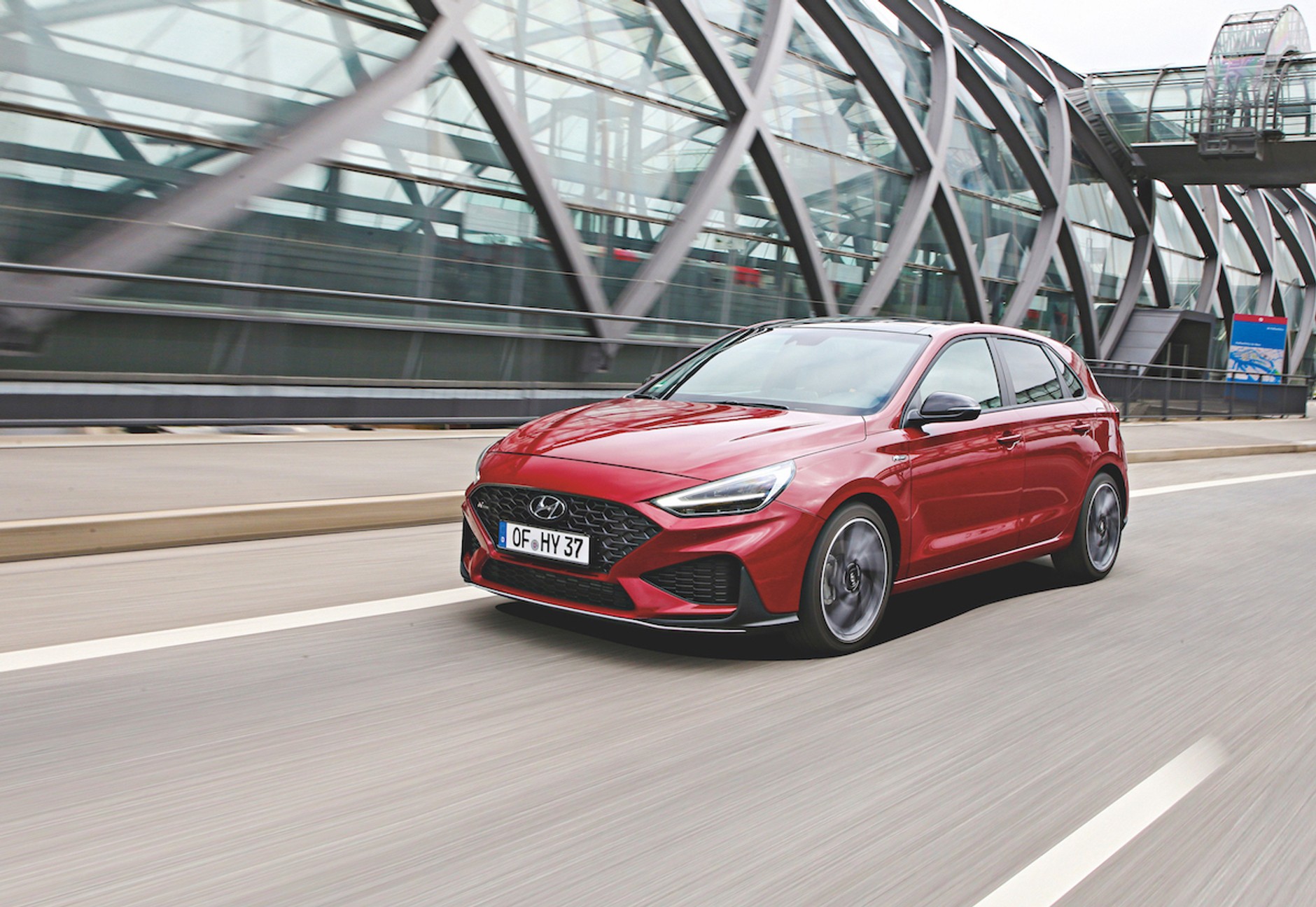 Hyundai i30 – zmieniona technika i poprawiony wygląd