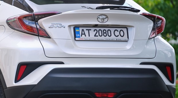 Kijów, Sewastopol czy obwód lwowski? Odczytujemy tablice rejestracyjne z Ukrainy