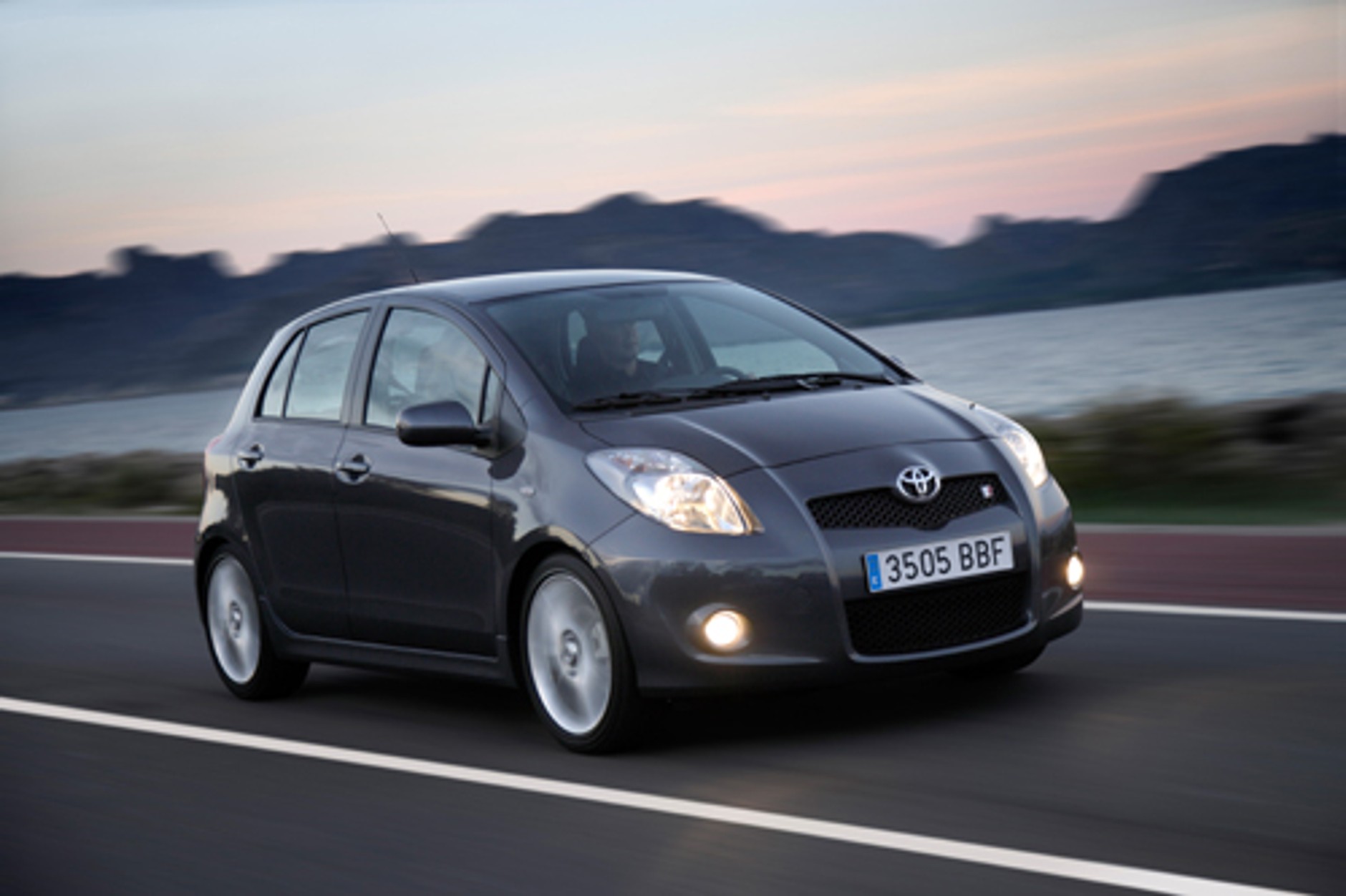 Toyota Yaris TS - Charakterny maluch