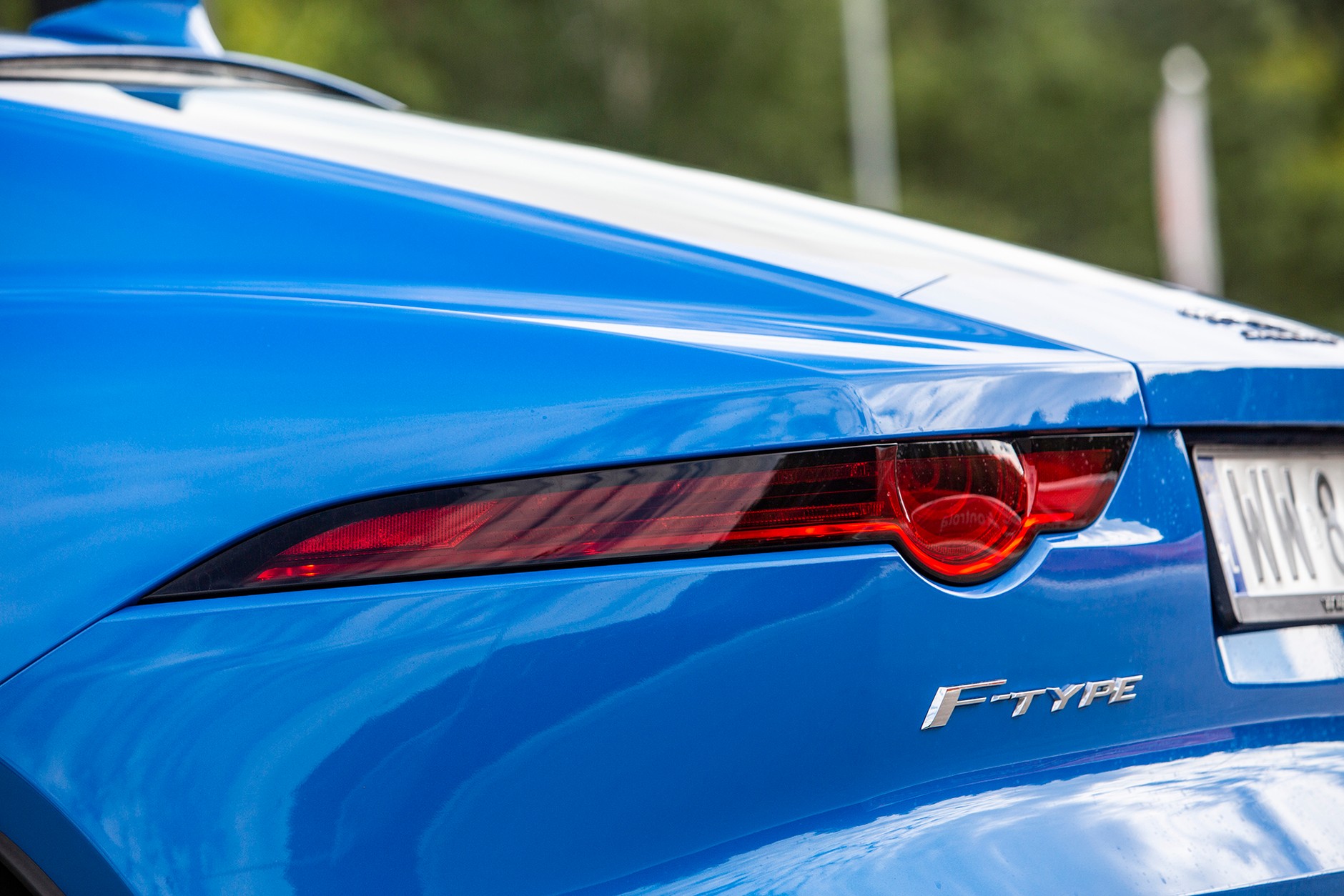 Jaguar F-Type P300 - skąd pomysł na taki silnik?