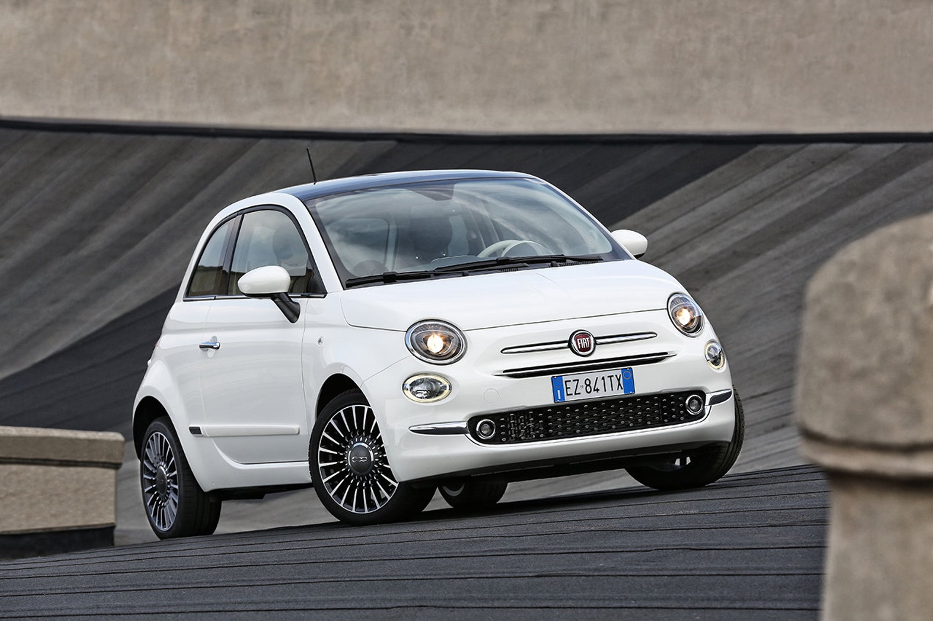 Fiat 500 po face liftingu