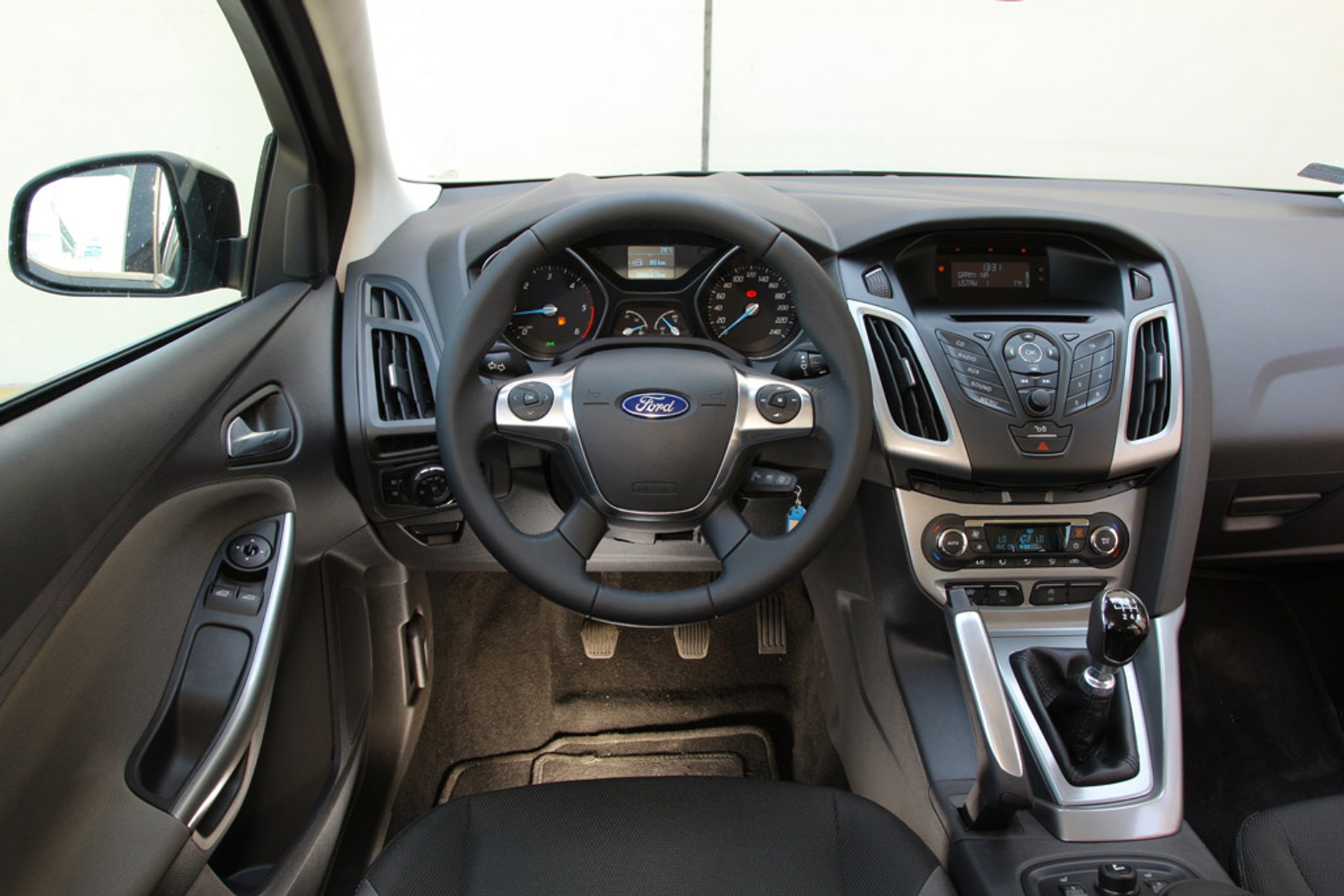 Takie same, a jednak inne: Peugeot 308 SW kontra Hyundai i30 CW i Ford Focus Kombi