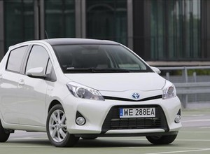Toyota Yaris Hybrid - Najtańsza Hybryda (TEST)