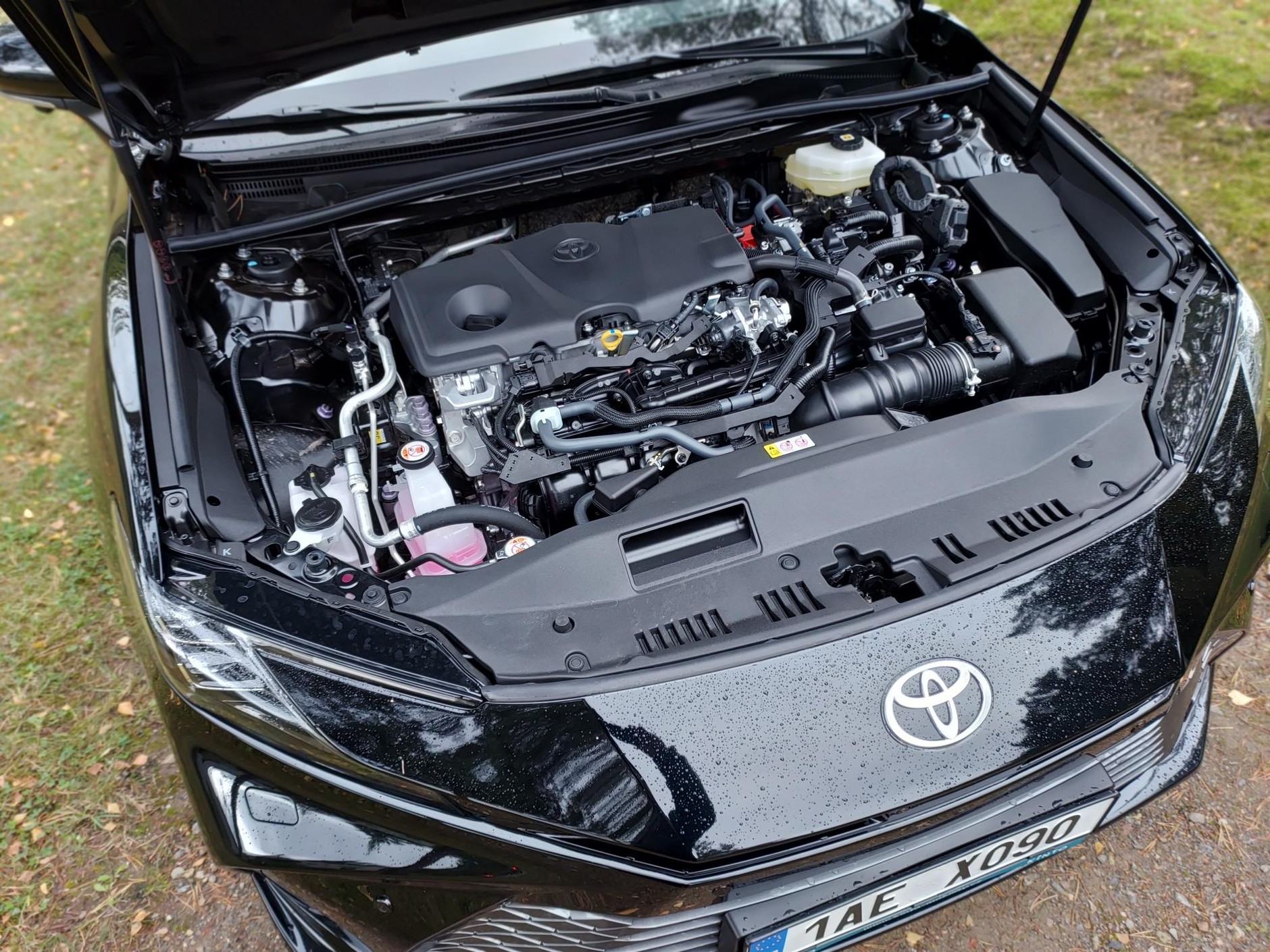 Toyota Camry 9. generacji