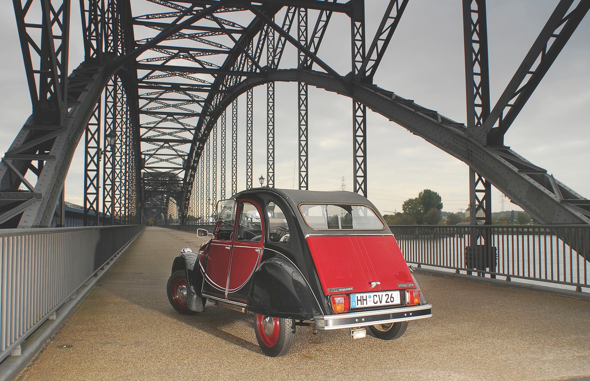 Citroen 2CV - ulubieniec bonvivantów