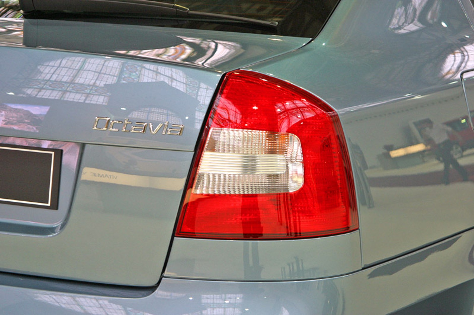 Autoshow Praha 2008: paryskie premiery w Pradze (Octavia, Soul, Insignia, Golf VI)