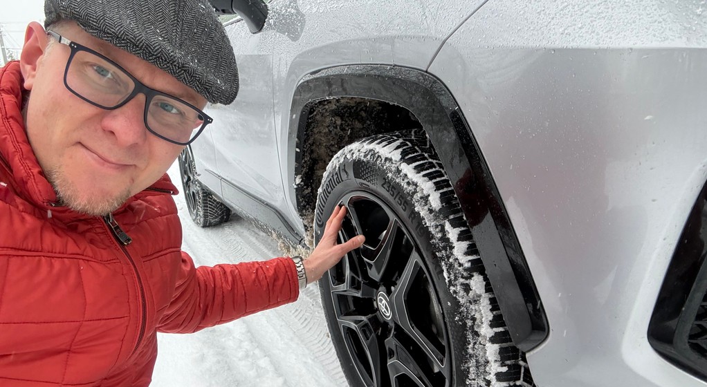Podczas prawdziwej zimy sprawdziłem opony całoroczne. Było warto?