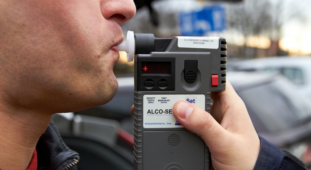 Badanie alkomatem