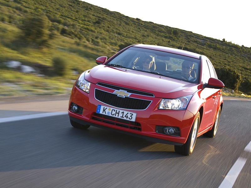 GM: Opel Insignia ST i Chevrolet Cruze -  ceny w Polsce (fotogaleria)