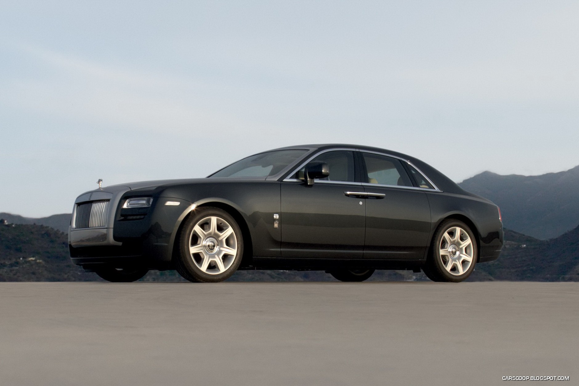 Rolls-Royce Ghost - "Baby Rolls" w pełnej krasie