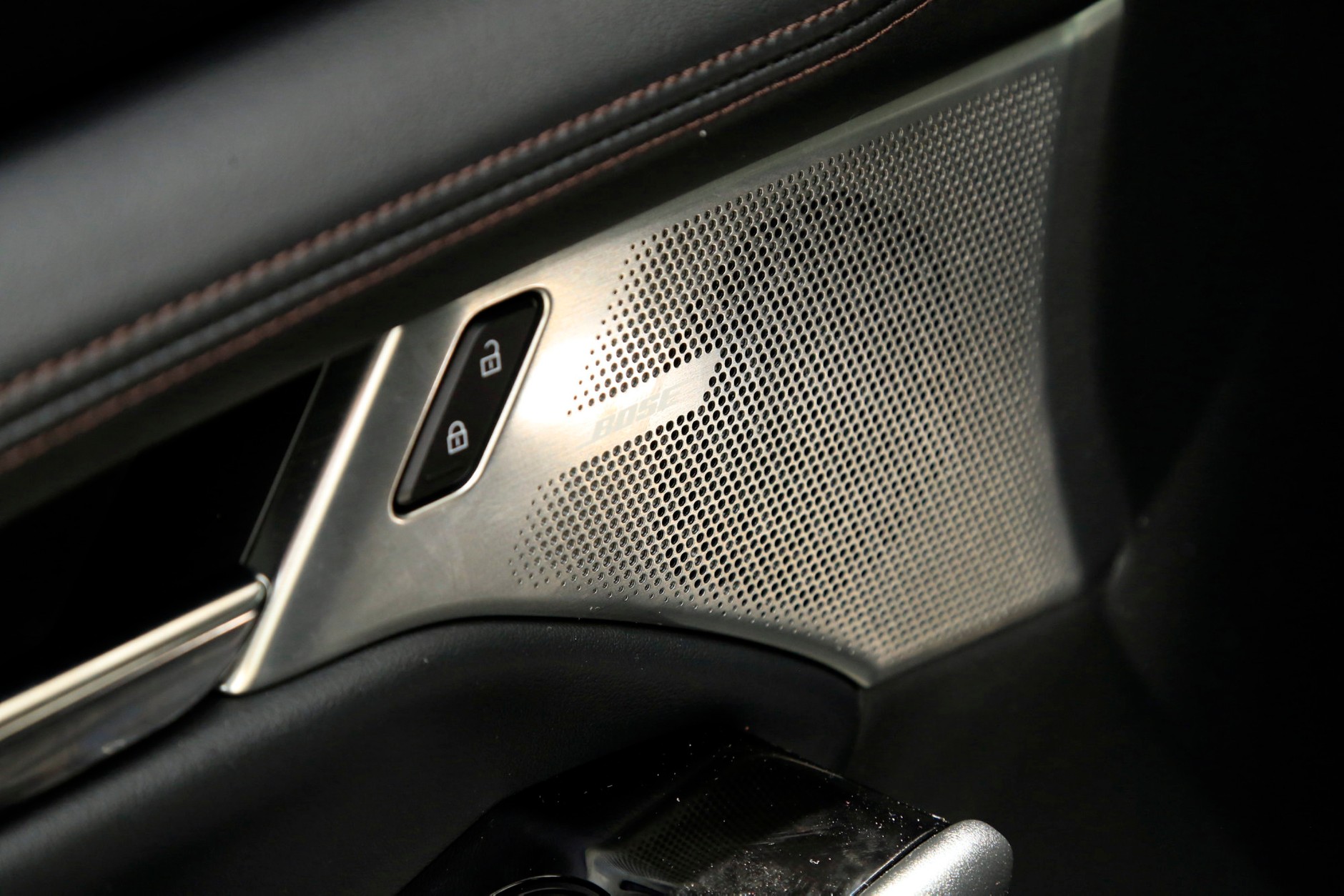 Mazda 3 Sedan 2.0 Skyactiv-G Hikari