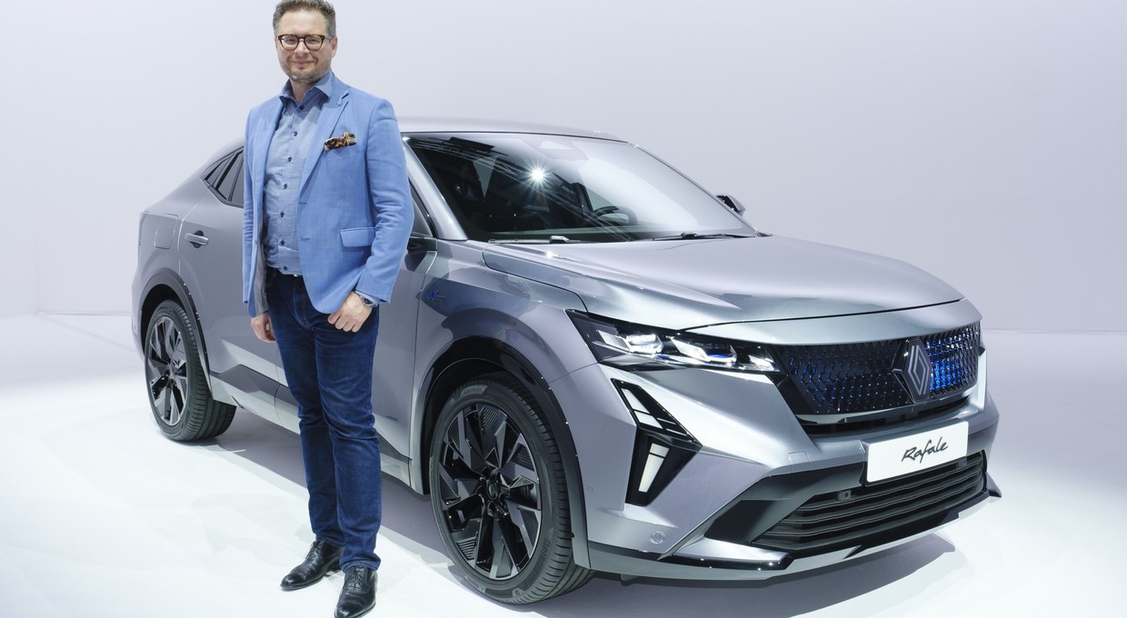 Renault modelem Rafale wraca do dużych coupe, ale inaczej niż myślisz