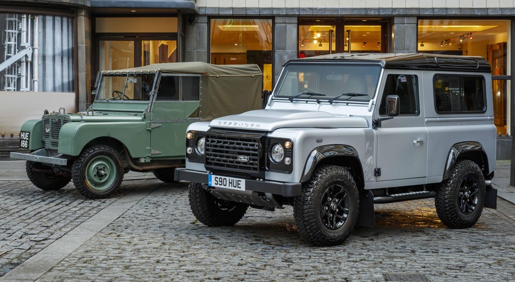 Land Rover Defender