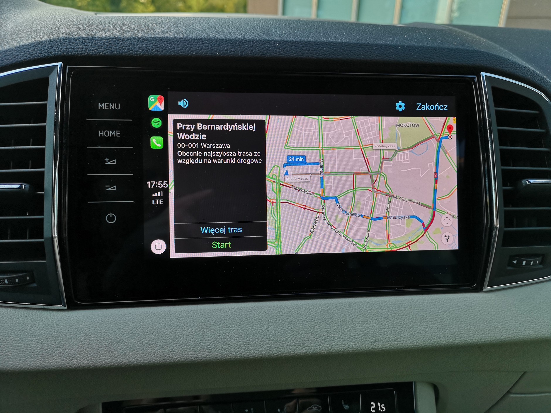 Google Maps w Apple CarPlay