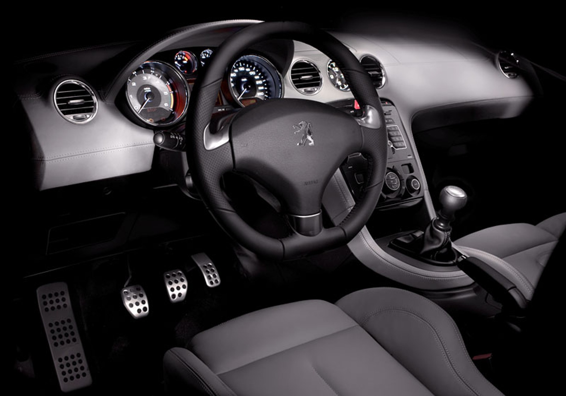 IAA Frankfurt 2009: Peugeot RCZ - odsłonięcie seryjnego coupé