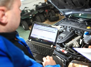 Które auto zgłasza najwięcej błędów i usterek? Liderem marka premium
