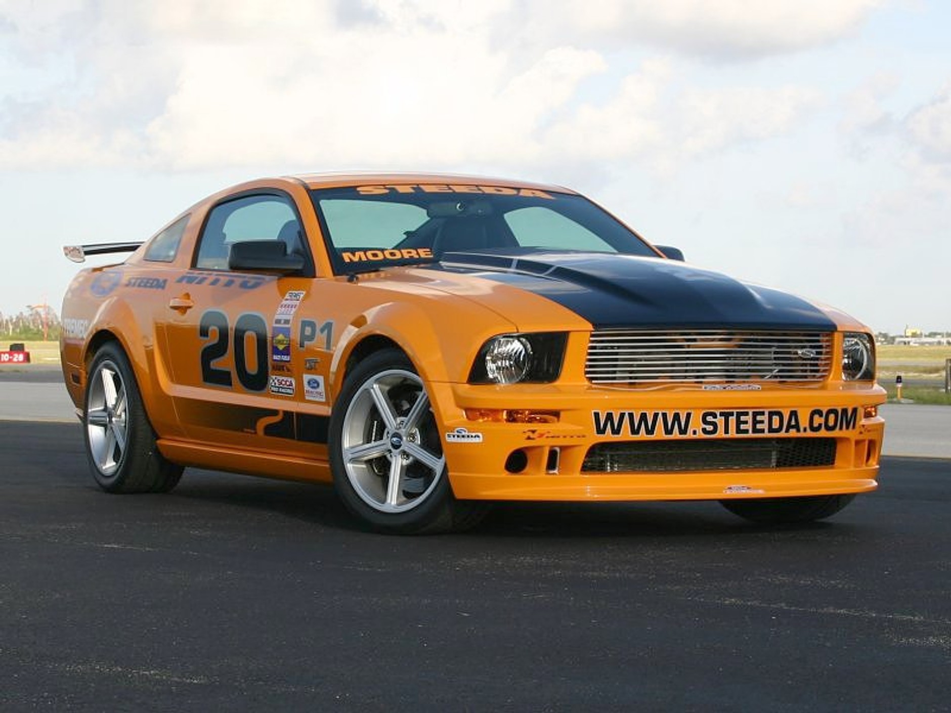 Steeda Q335 Club Racer: trochę inny Mustang