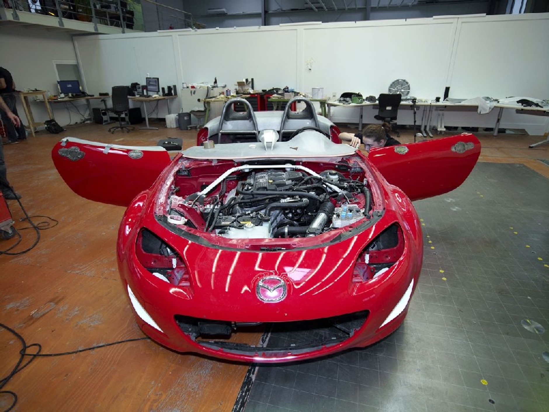 Mazda MX-5 Superlight - Oto jak powstała