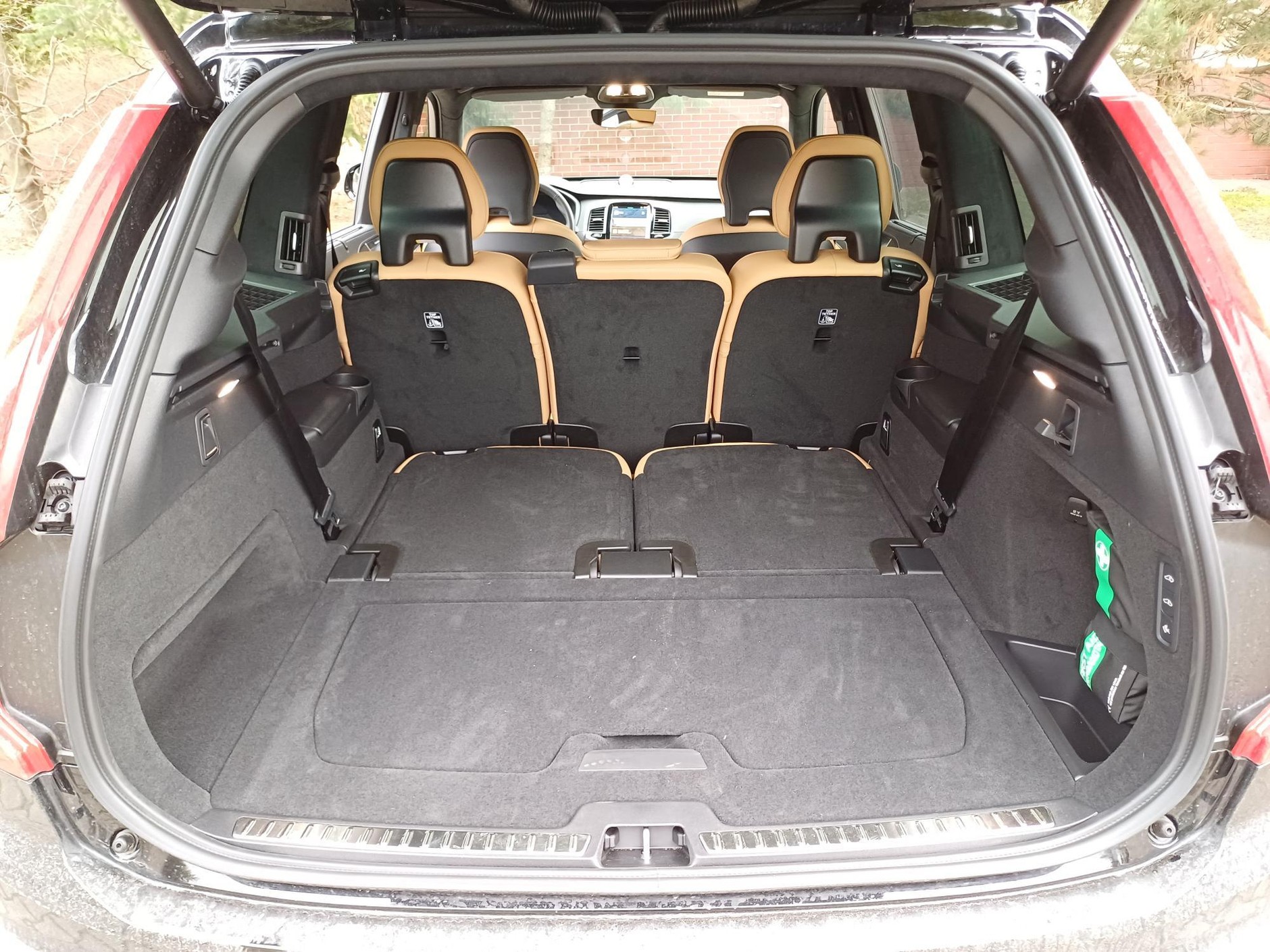 Volvo XC90 B5