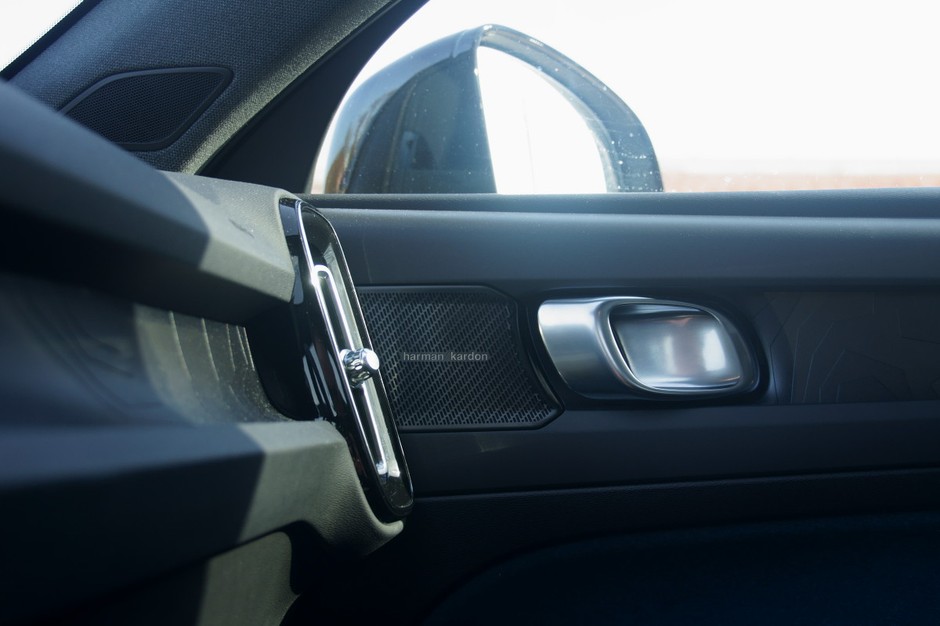 Volvo C40 Recharge P8
