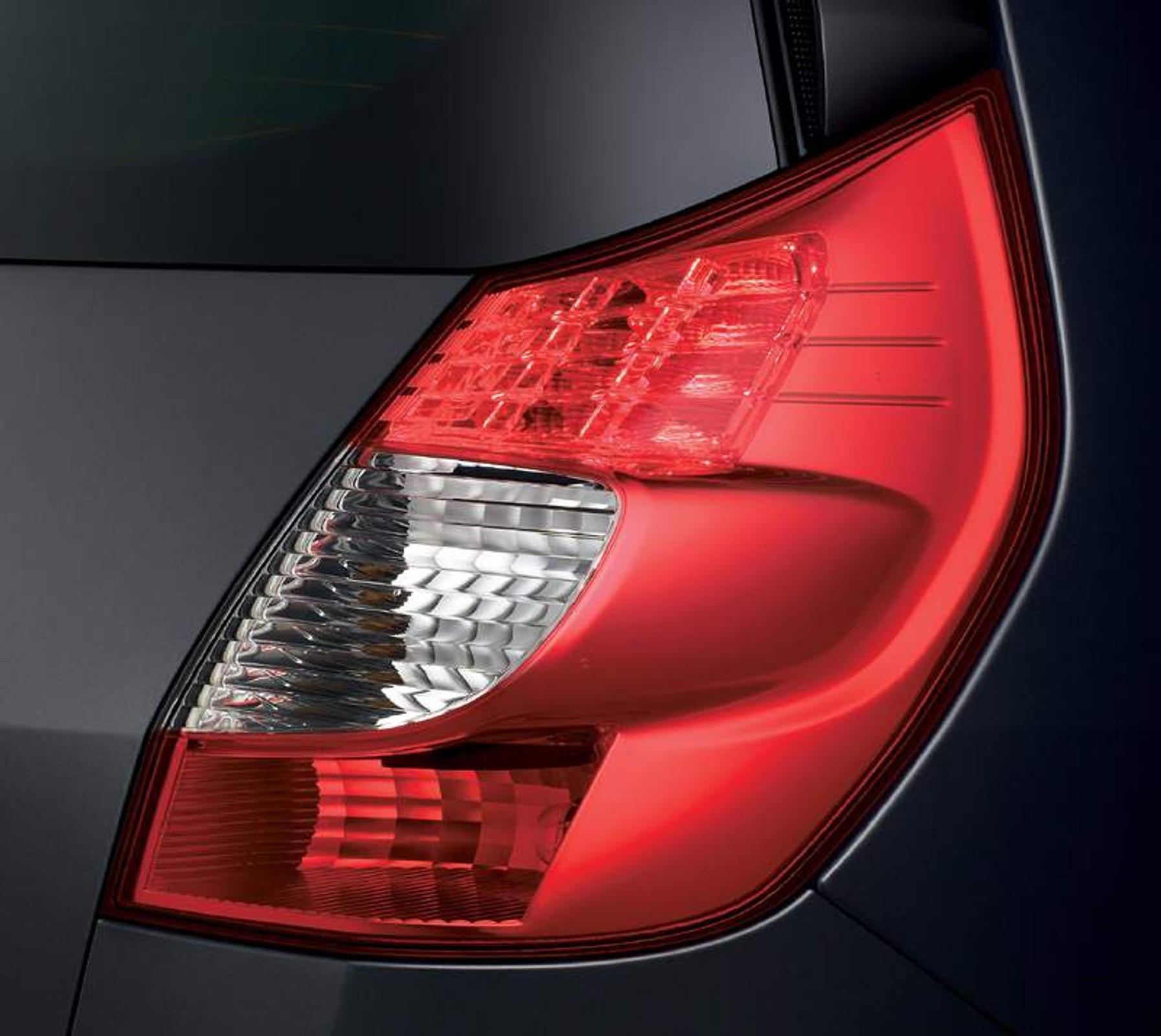 Renault Scénic 2007: face lifting bestsellera